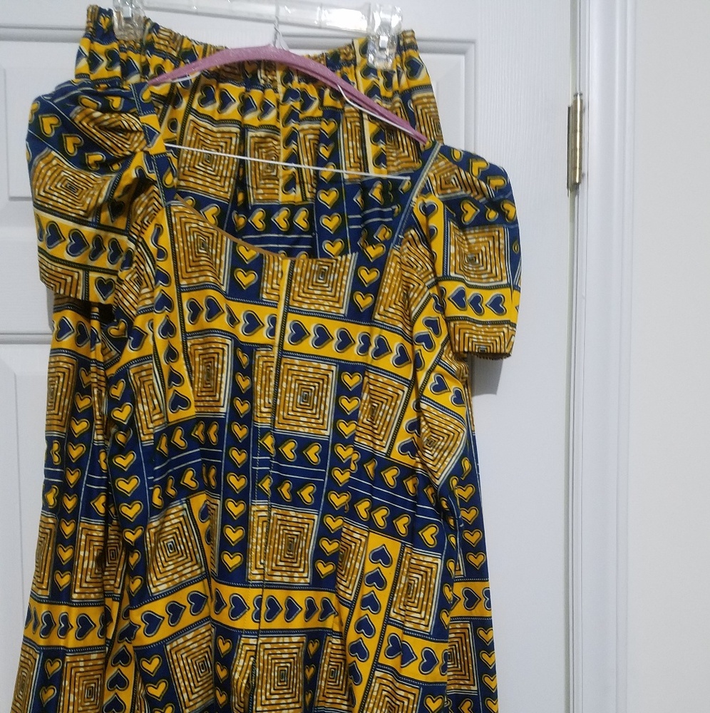 Two Piece Nigerian Set - Picture 2 of 4